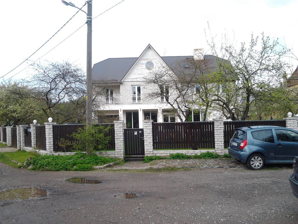 Oti Guesthouse Tallinn Dış mekan fotoğraf
